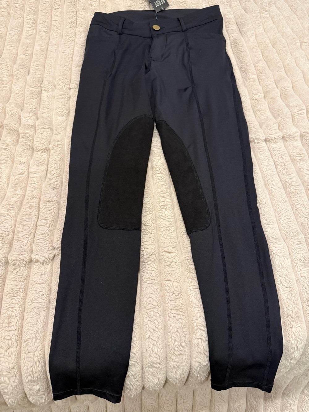 Beroy Women's Horse Riding Pants Equestrian Breeches
4 Pockets, Knee-Patch